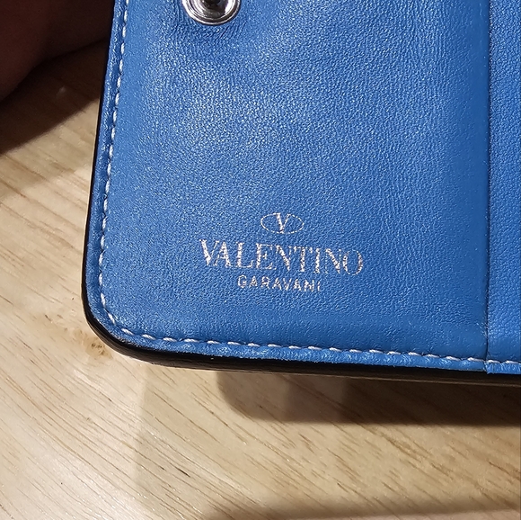 Authentic Valentino Garavani Blue Leather Trifold wallet with White Studs EUC - Picture 4 of 14